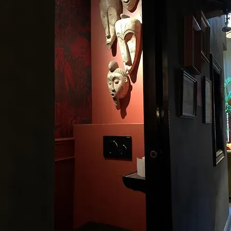 Maison Fred Luxury Брюгге